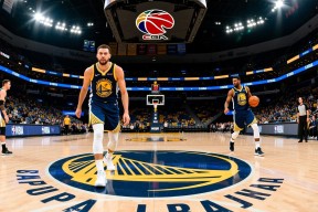 勇士主场惜败步行者，遭遇两连败